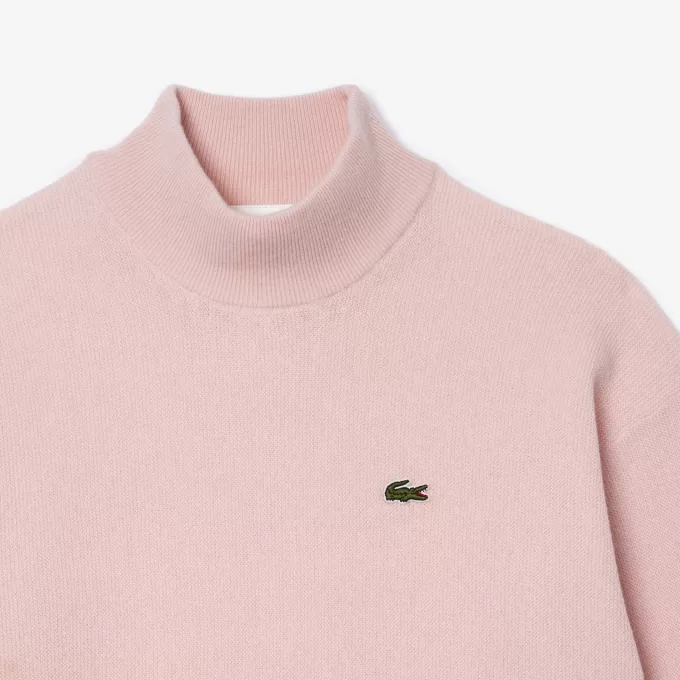 Afslappet pasform carded uld højhalset sweater